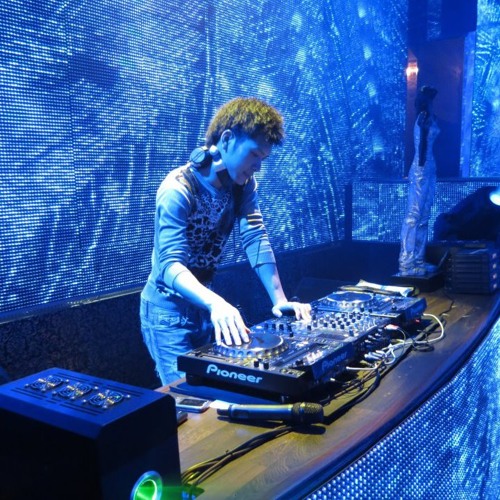 Nonstop 4 Fanpage 2014 - Duc Kenzo Mix