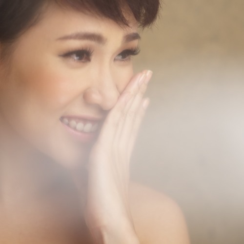 Em Sẽ Chẳng Là Ai - Uyên Linh