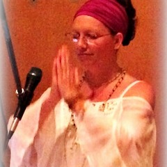Wahe Guru Wahe Jio ~ Debra Gehrke & Brilliant Bliss Kirtan