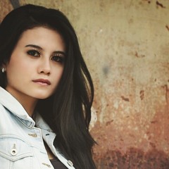 Suci Dalam Debu (iklim cover)