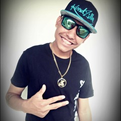 ARREBENTA A CABEÇA DO GAROTO (DJ F2) MC NIKE
