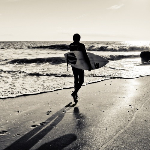 Skyknock - Walking On The Ocean (Original Mix) [Free Download]