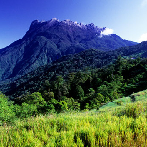 tinggi tinggi gunung kinabalu