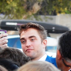 The Rover Premiere on 105. THE BUZZ