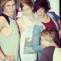 Fetus 5SOS