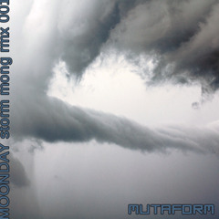 Peter Bell play  Moonday Storm RMX 2.0