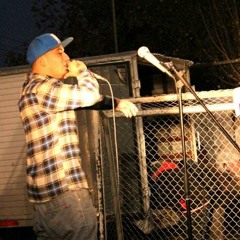 ESCENARIO. (McReaL FT O.S.C.)