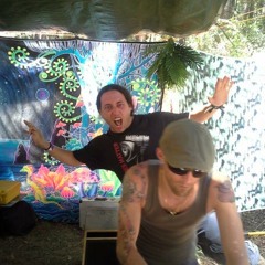 Tripinstumble & Minimal Criminal-Squashed- Sneak Preview (Headphone Mixdown/Master)