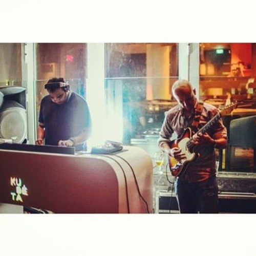 SKYBAR-LIVE SESSIONS-DJ JOSHUA P WITH MUNIR(GUITAR)