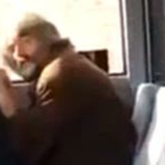 Mann auf Drogen im Bus (Herr Mauer) - Mauritz