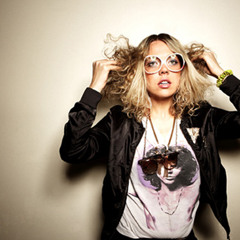 MNDR - Feed Me Diamonds (PIHBWVB Bootleg)