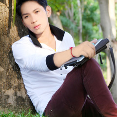 ព្រះចន្ទ (The Moon)