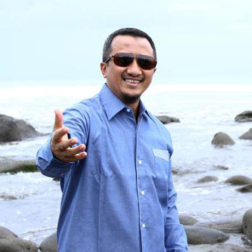 QS.90. Al Balad (Ust. Yusuf Mansur)