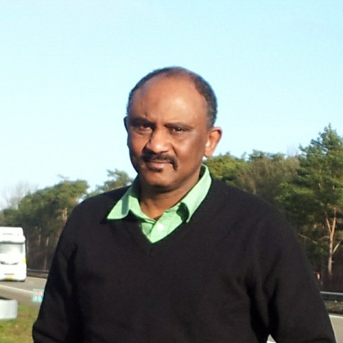 عبدالكريم الكابلي اراك عصي الدمع at احمد صديق