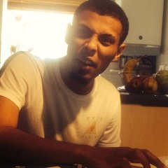 Erkz Ft Misschief - 2 On Remix