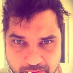 Başarısız - Tunç Özsöyler