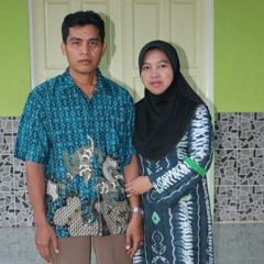 Selamat ulang tahun Ayahku tercinta. Kami bangga punya ayah ♥