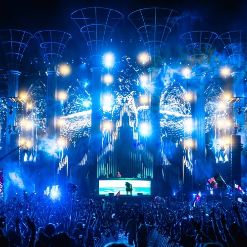 Tiësto - Live at Electric Daisy Carnival Las Vegas - June 21, 2014