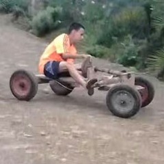 Taca le pau Marcos véio