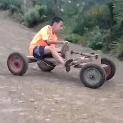 Taca le pau Marcos véio