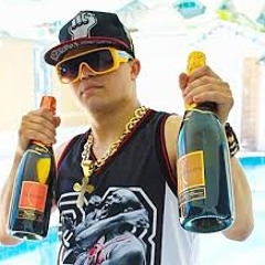 Mc Menor Do Chapa - Firma Milionária