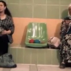 على باب الدار استنيتك - بدرية السيد