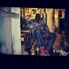 Lunatic Monte Bond feat. Mumm E Man