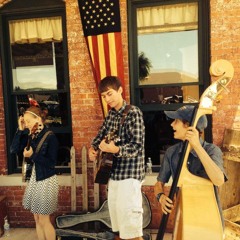 The Elm Street Alleycats Help Revive Old Time Tunes in West Virginia