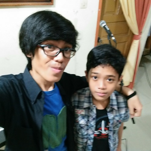 Jangan Ada Dusta - Abay Mohammad & Adrian Mohammad (Cover Of Dewi Yull & Broery Marantika)