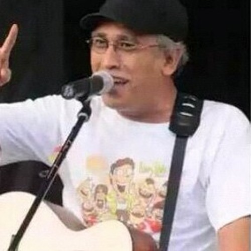 Orang Pinggiran Iwan Fals By Kinantyakav On Soundcloud Hear The World S Sounds