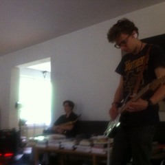 Feedback Jimi Hendrix style