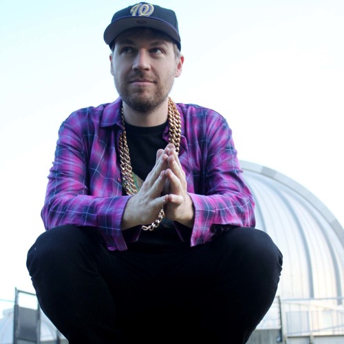 Worthy: Music To... Frame Classic LPs To