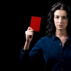 Saquemos tarjeta roja a la violencia