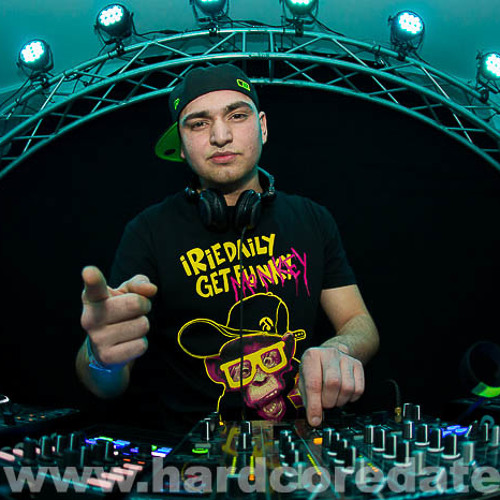 Bass Facker @ Gabber.fm (Phenetikal Frequency 64)