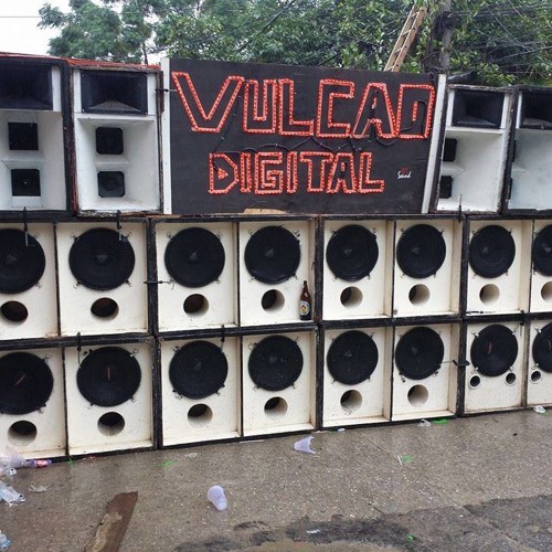 == O BAILE DA BARÃO , TA CHEIO DE PIRANHA ((( LIGA DOS DJS & LOGUINHA )))