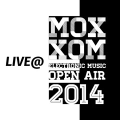Junikon_-_live@MoxxoM 2014 (excerpt)