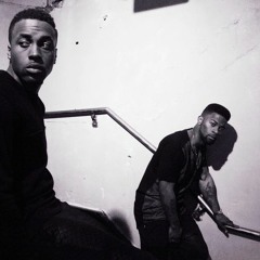 Blaq Tuxedo - Waterbed (feat. Chris Brown)