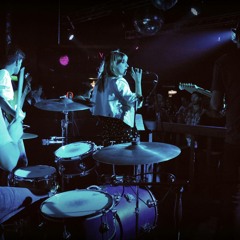 Balcon - La Chica Chicle