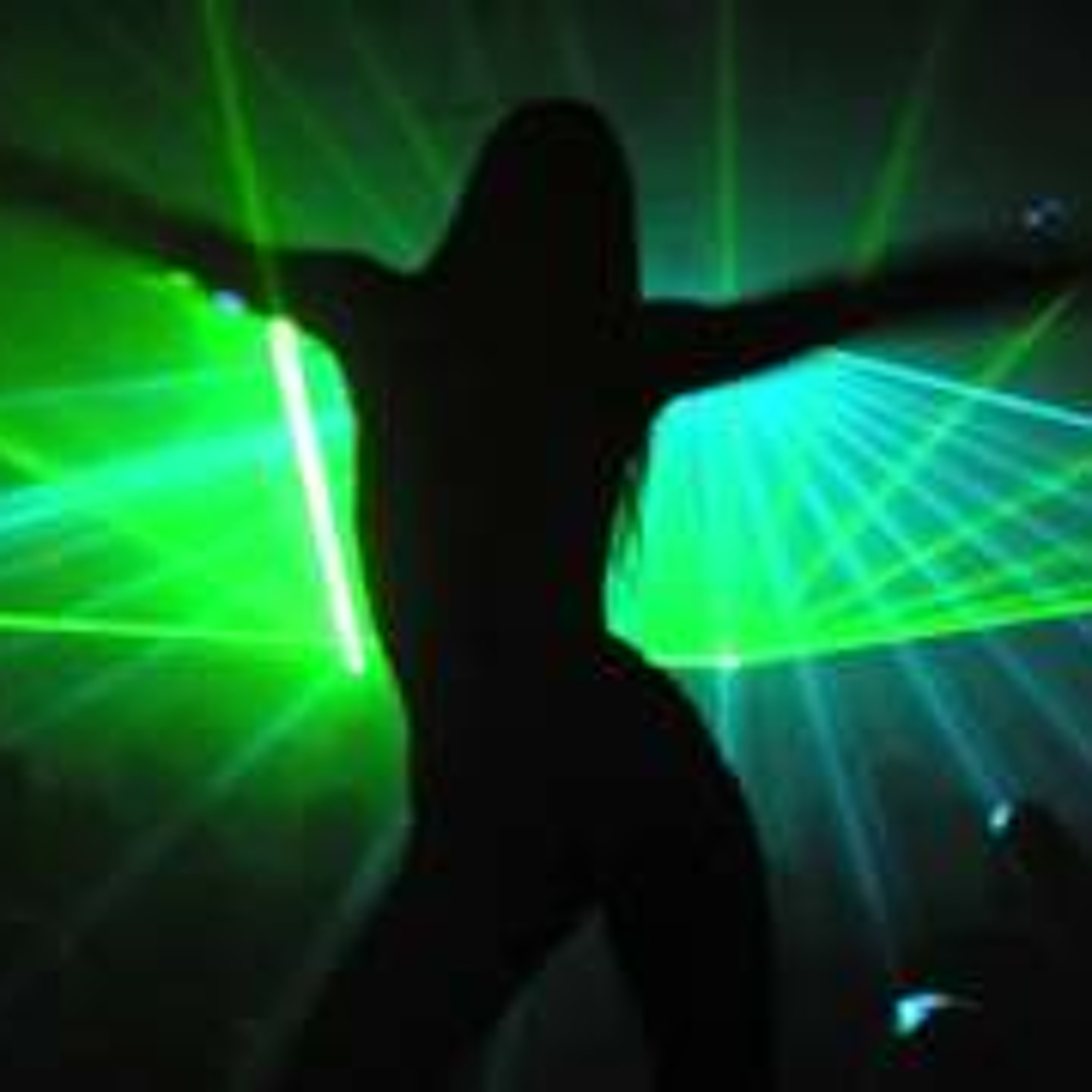 DJ Simon Andrews