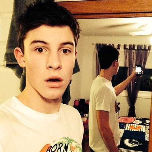 Descargar Shawn Mendes – She Looks So Perfect (Cover) MP3 