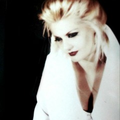 Aida Cara-Kolazh(Rrushi Tirones, Ferdes)