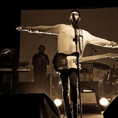 Fikri Karayel - Trenler