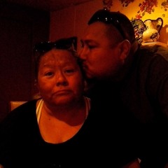 MFK W/GUITAR FT CHRIS NOTES