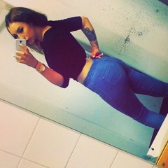 Pills N Potions-Nicky Minaj (cover by IZZY B)