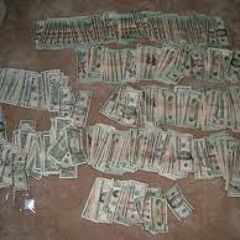 MONEY ON THE FLOOR REMIX(KWES)