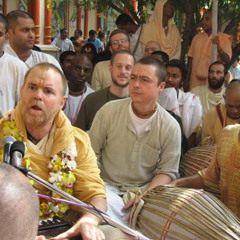 Aindra Prabhu - Temple Kirtan 2009/01/29