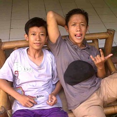 Cinta di pantai bali