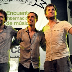 Trio"Sur Ecoute" : Moment's Notice