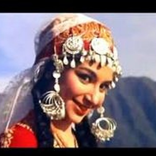 Ye chand Sa Roshan Chehra - (Cover Singing by Piyush)