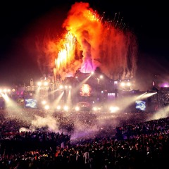 Tomorrowland Style